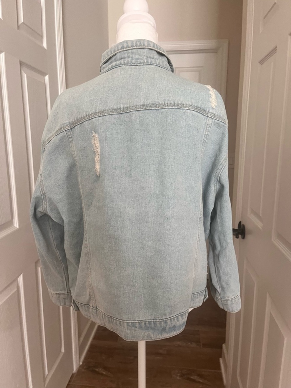 Light Wash Denim Jacket Women’s plus size XXXL - Picture 6 of 11